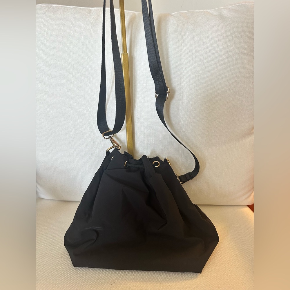 Kedzie Aries Convertible Bucket Bag - Picture 7 of 8